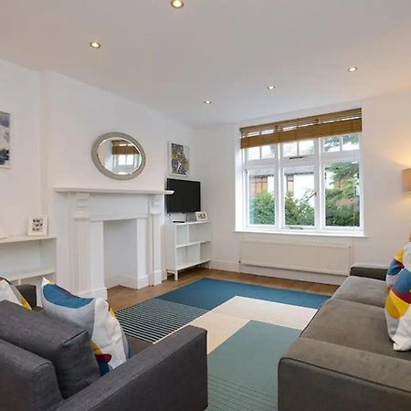 The Dagmar Grove Apartments Nottingham Bagian luar foto