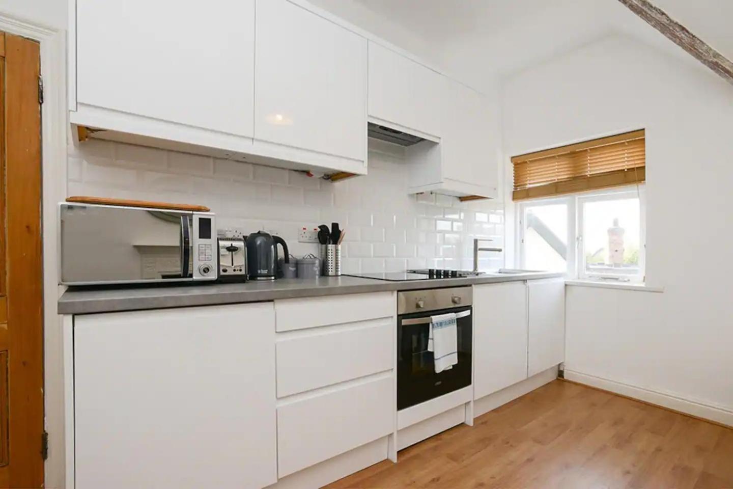 The Dagmar Grove Apartments Nottingham Bagian luar foto